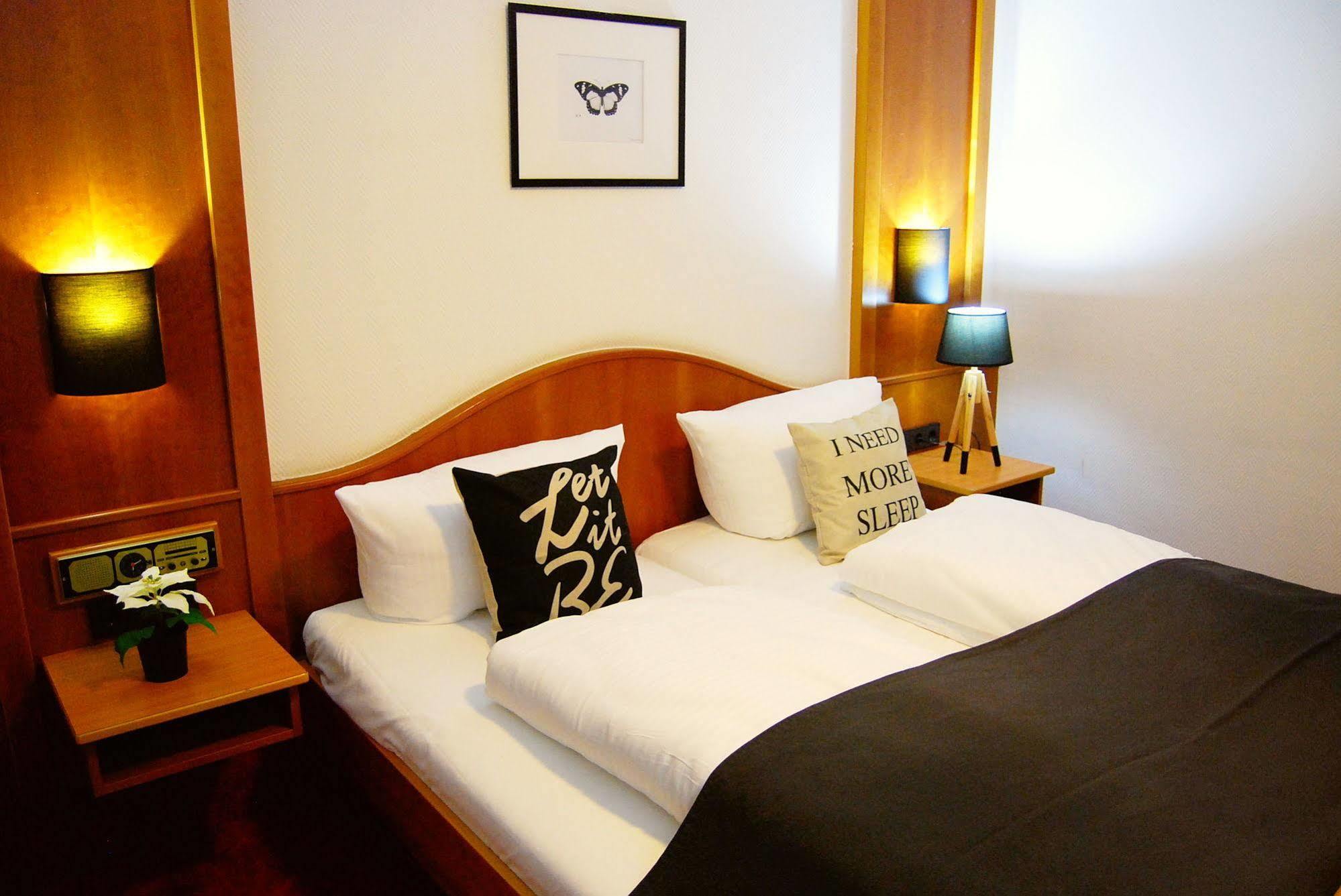 Parkhotel Bergheim Экстерьер фото